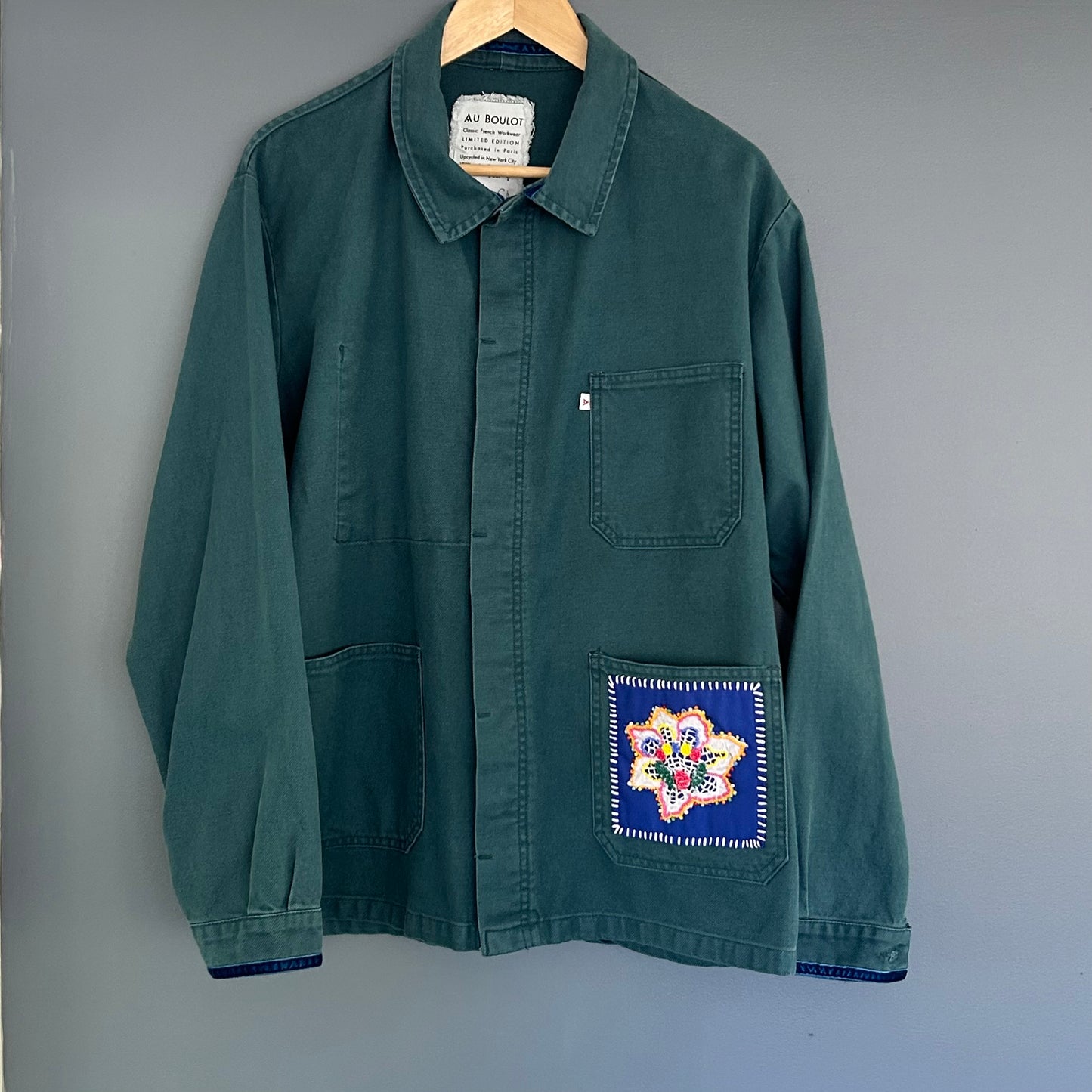 BEADED PATCH JACKET .Artist  Collab|MOIO