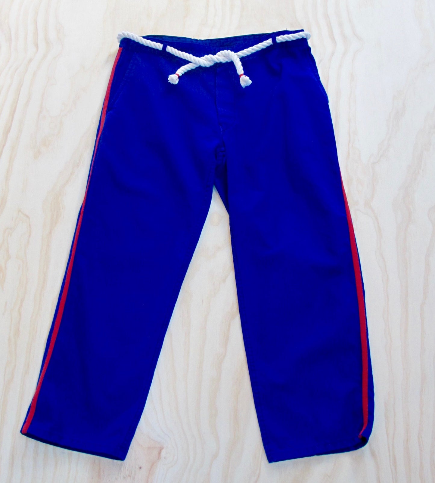 Workwear trouser with red stripe